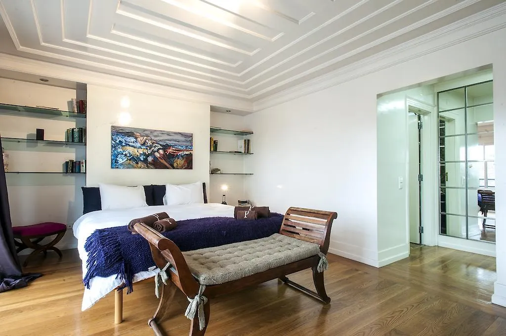Portuguese Living Saldanha Prestige Apartments Lisbon